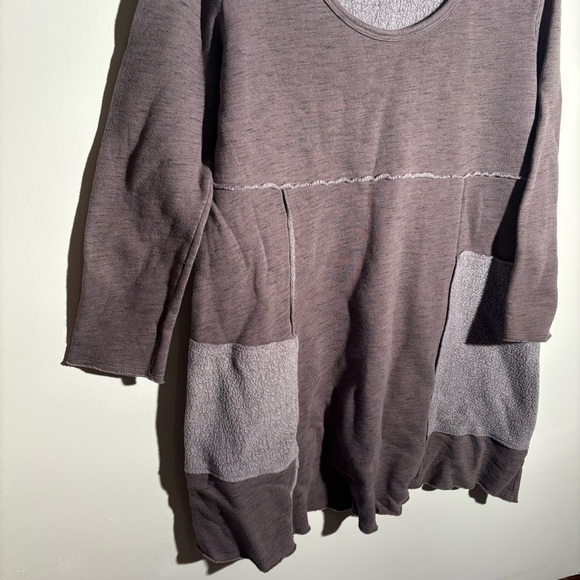 Chalet et cici Asymmetric Sweatshirt Dress - Picture 3 of 7